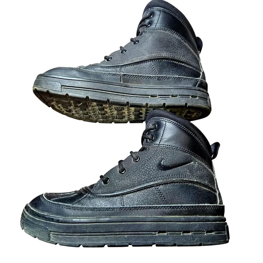 Nike Size 2Y 2 Youth Non Marking Athletic Tennis Sneaker Shoe